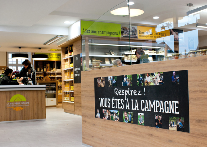 Intérieur du point de vente la nouvelle douane à Strasbourg